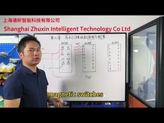 Dua metode pengkabelan dan prinsip-prinsip modul input-output didemonstrasikan.